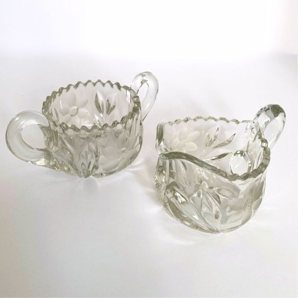 EAPG Early American Pressed Glass Cut Flower Design Sawtooth Creamer Sugar Bowl - Picture 1 of 16